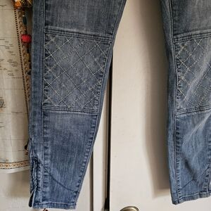 🛍CCO SALE🛍 Pilcro ANTHRO Zip Hem Ankle Jeans 29